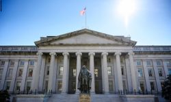 المالية النيابية ترجح "تجميد" مصارف عراقية جديدة من قبل الخزانة الأمريكية